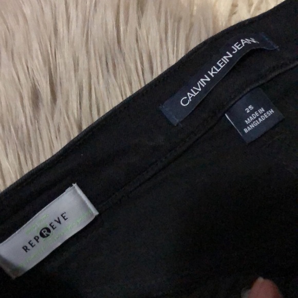 CK High Rise Straight “Repreve” Jeans-Sz 25-Black-Frayed Cuffs-EUC - Picture 4 of 12